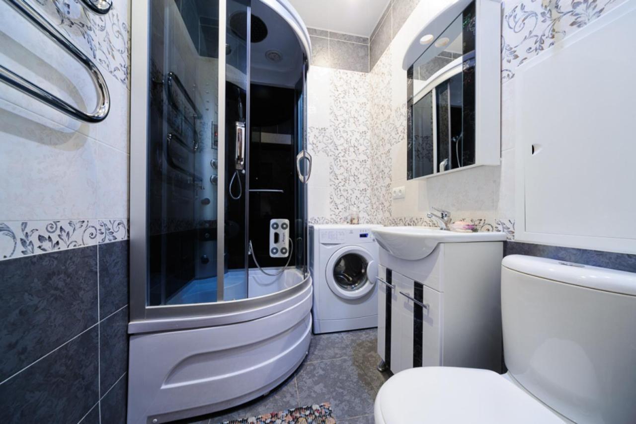 Apartments On Romanovakaya Sloboda 10 Minsk Dış mekan fotoğraf