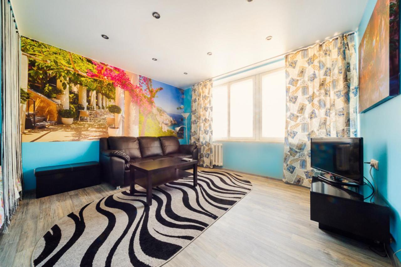 Apartments On Romanovakaya Sloboda 10 Minsk Dış mekan fotoğraf