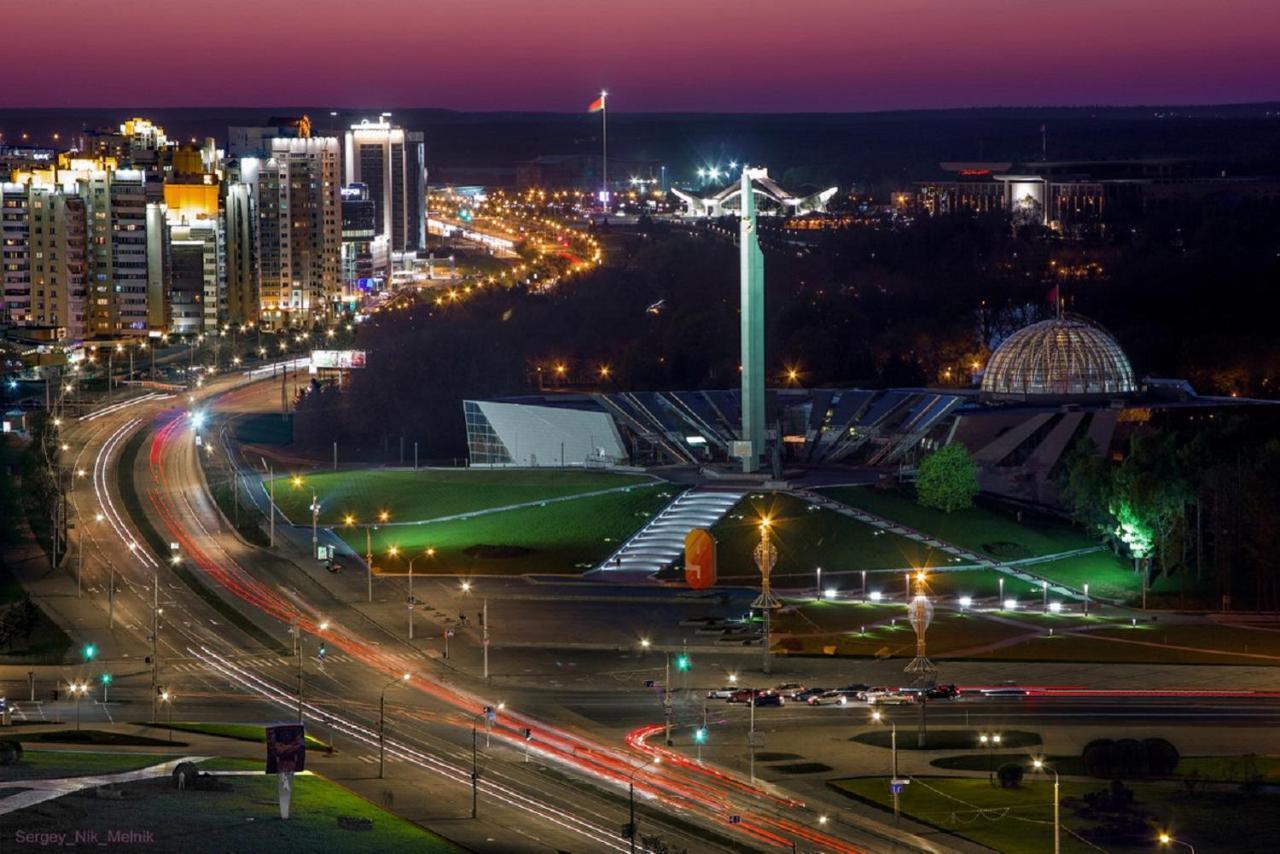 Apartments On Romanovakaya Sloboda 10 Minsk Dış mekan fotoğraf