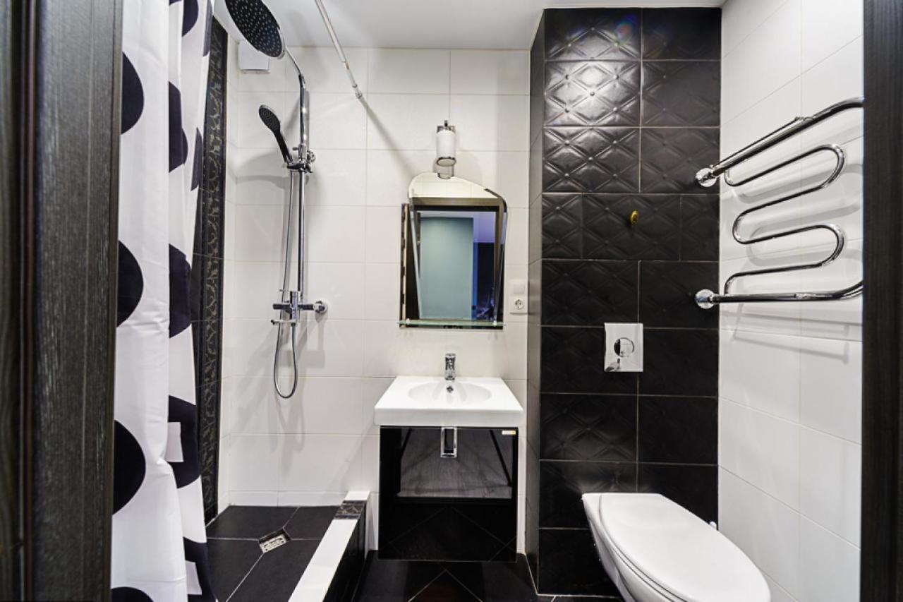 Apartments On Romanovakaya Sloboda 10 Minsk Dış mekan fotoğraf