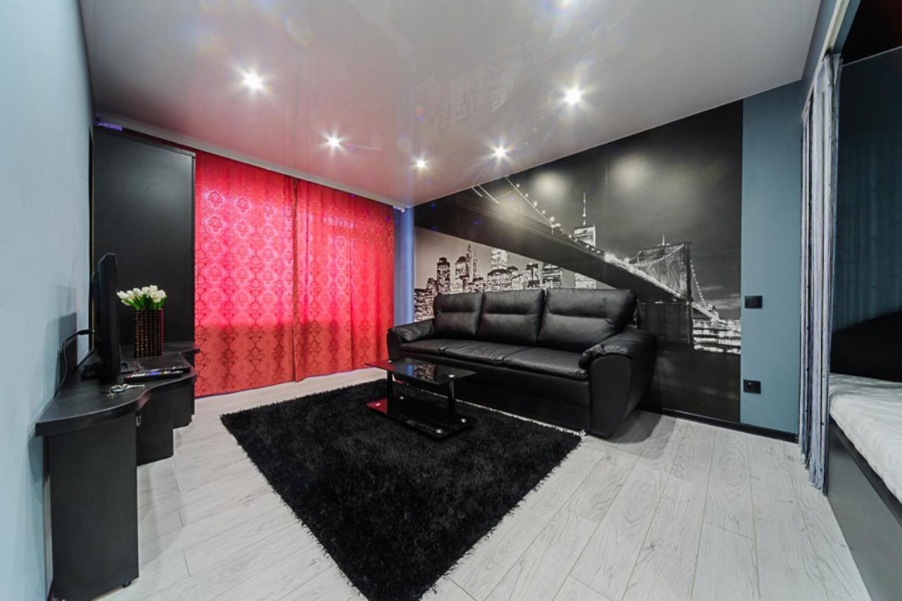 Apartments On Romanovakaya Sloboda 10 Minsk Dış mekan fotoğraf