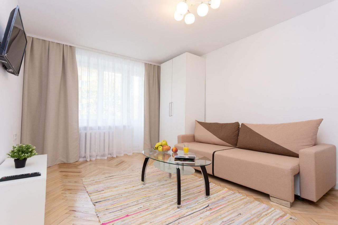 Apartments On Romanovakaya Sloboda 10 Minsk Dış mekan fotoğraf