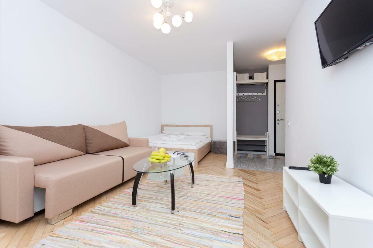 Apartments On Romanovakaya Sloboda 10 Minsk Dış mekan fotoğraf